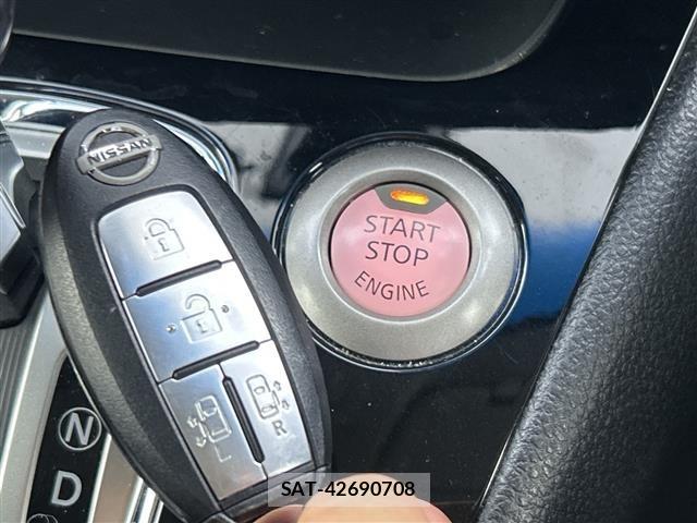 Nissan SERENA 2015 8671708-19