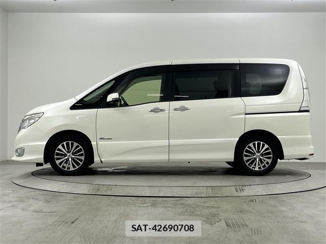 Nissan SERENA 2015 8671708-4