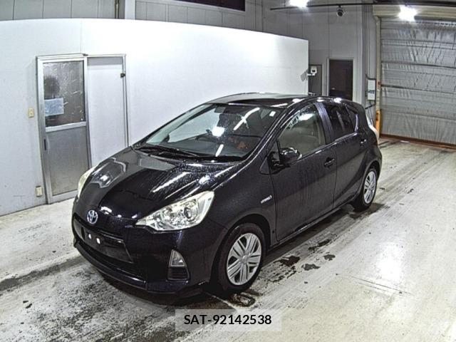 Toyota AQUA 2014 8705920-4