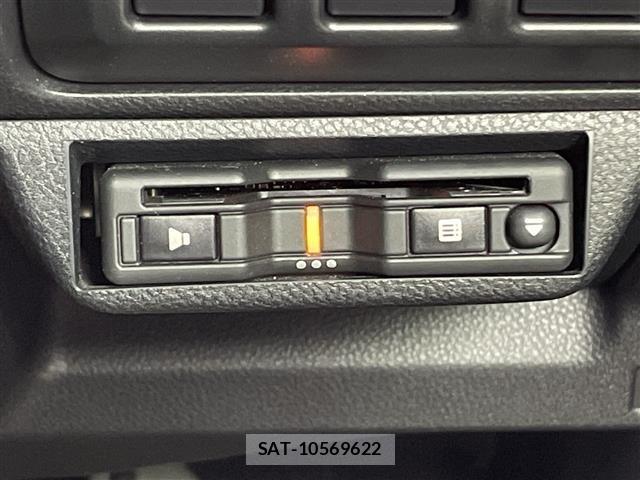Subaru FORESTER 2021 8897762-4