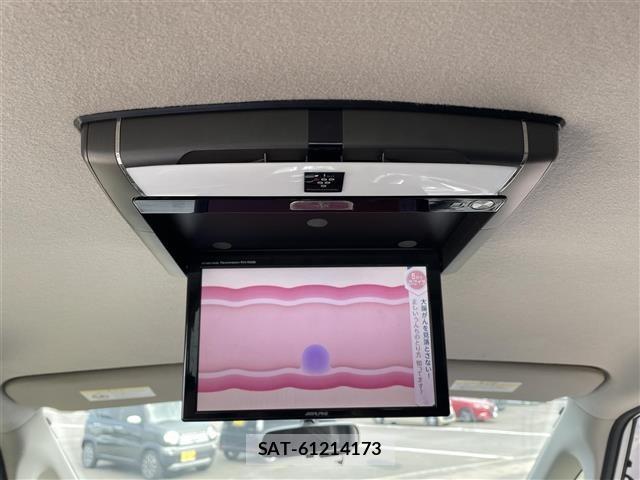 Nissan SERENA 2013 8926359-15