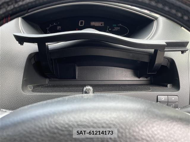 Nissan SERENA 2013 8926359-3