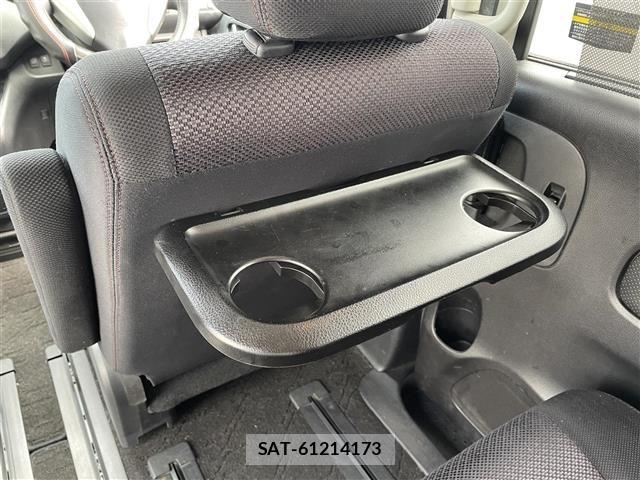 Nissan SERENA 2013 8926359-8