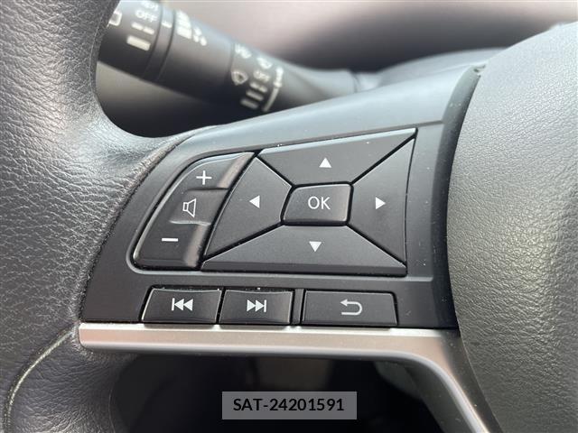 Nissan SERENA 2017 8926371-11