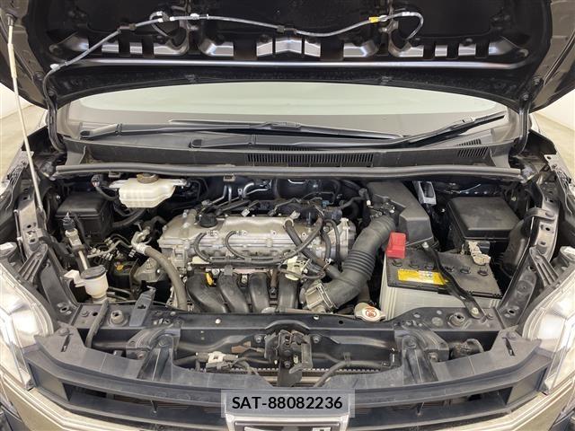 Toyota NOAH 2020 8683513-14