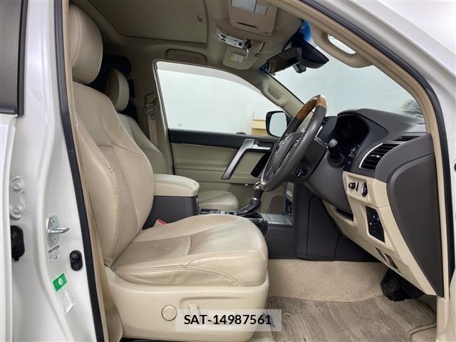 Toyota LAND CRUISER PRADO 2021 8907364-22