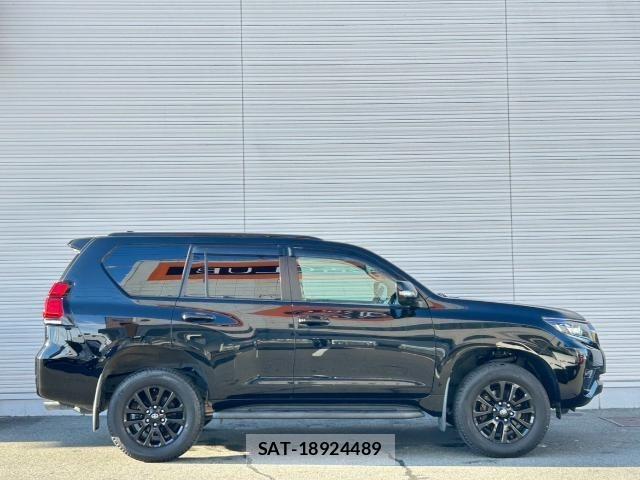 Toyota LAND CRUISER PRADO 2021 8907365-17
