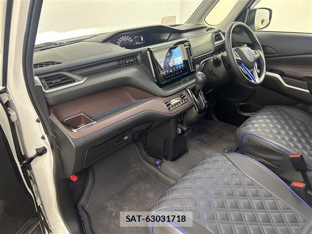 Suzuki SOLIO 2023 8749898-22