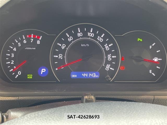 Toyota NOAH 2021 8683514-16