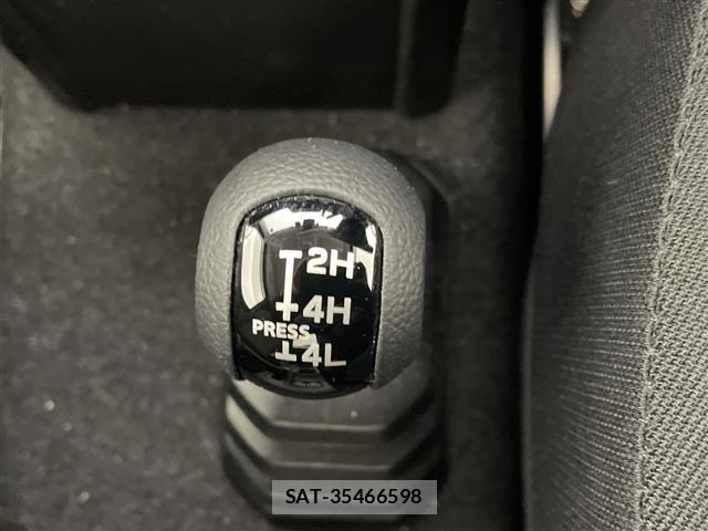 Suzuki JIMNY 2024 8932714-10