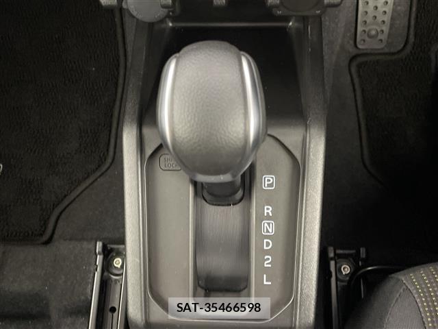 Suzuki JIMNY 2024 8932714-9