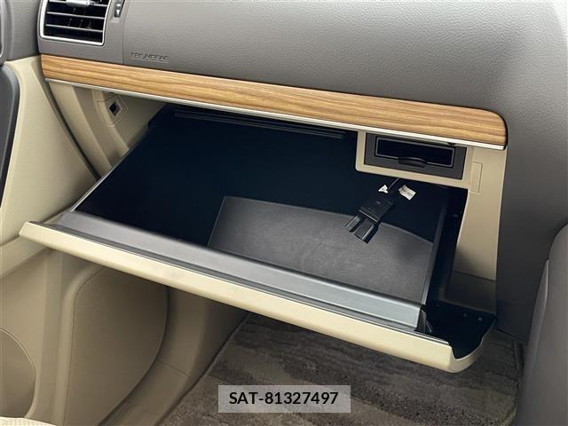 Toyota LAND CRUISER PRADO 2023 8907373-10