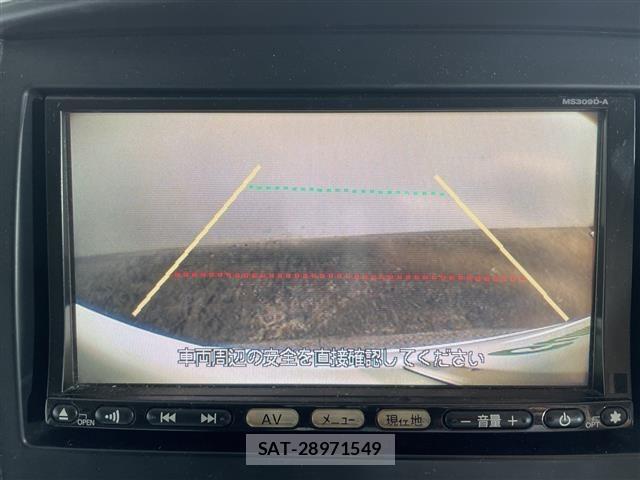 Nissan SERENA 2009 8926372-17
