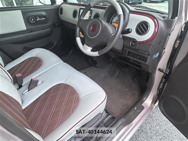 Suzuki LAPIN 2014 8933119-21