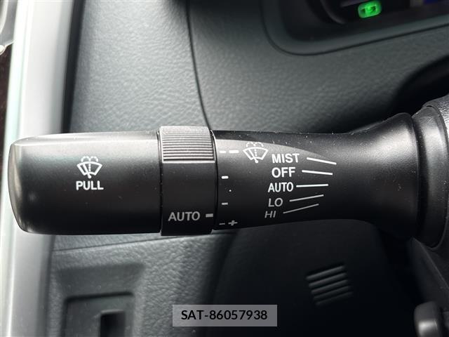 Toyota SAI 2015 8863008-11