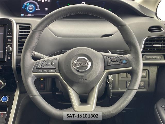 Nissan SERENA 2018 8926397-18