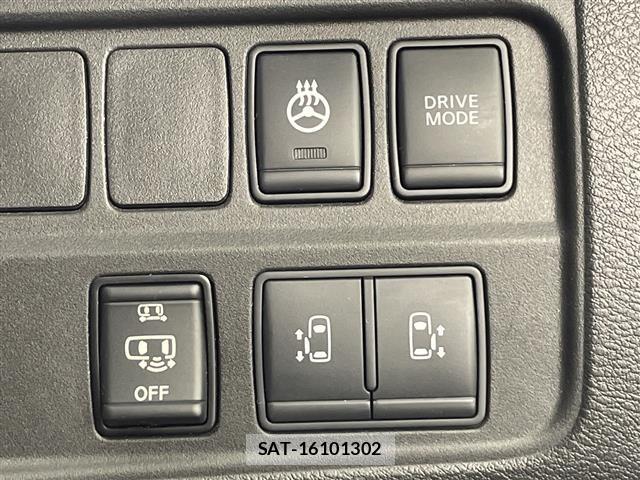 Nissan SERENA 2018 8926397-3