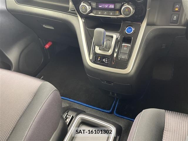 Nissan SERENA 2018 8926397-7