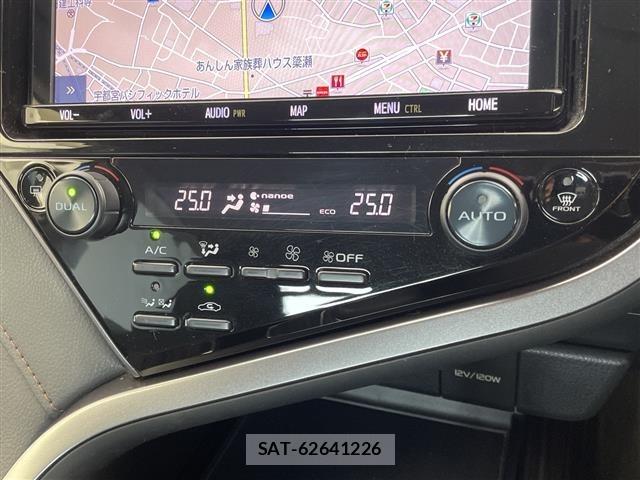 Toyota CAMRY 2018 8885354-2