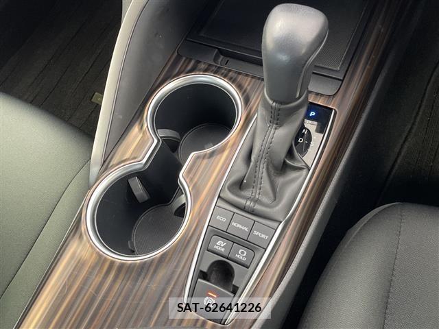 Toyota CAMRY 2018 8885354-20