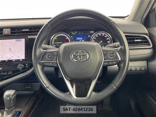 Toyota CAMRY 2018 8885354-8