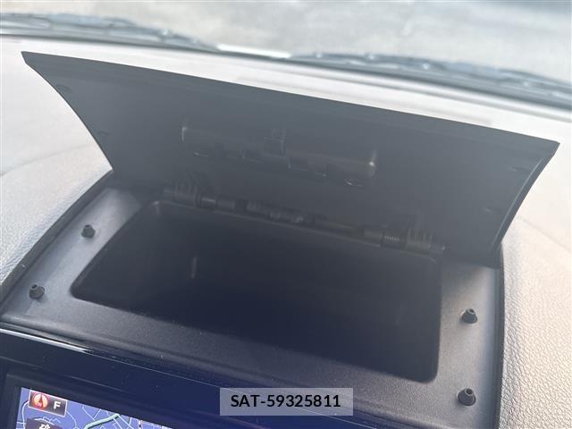 Nissan ROOX 2013 8903051-20