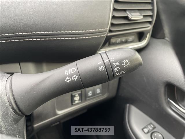 Nissan SERENA 2018 8671728-1