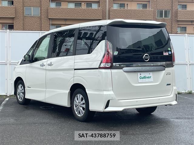 Nissan SERENA 2018 8671728-13