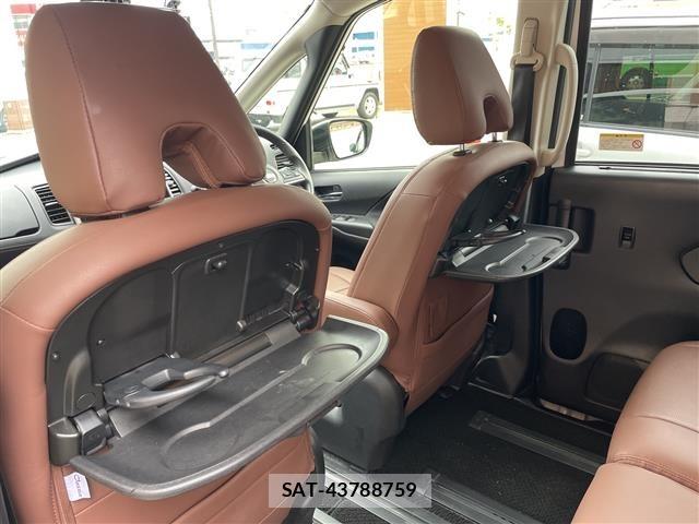 Nissan SERENA 2018 8671728-4