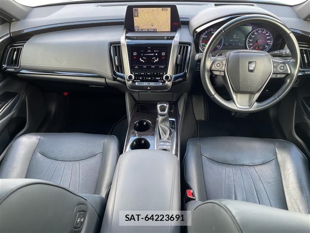 Toyota CROWN 2018 8680528-15