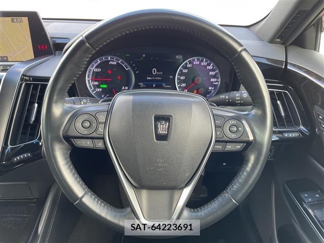 Toyota CROWN 2018 8680528-17