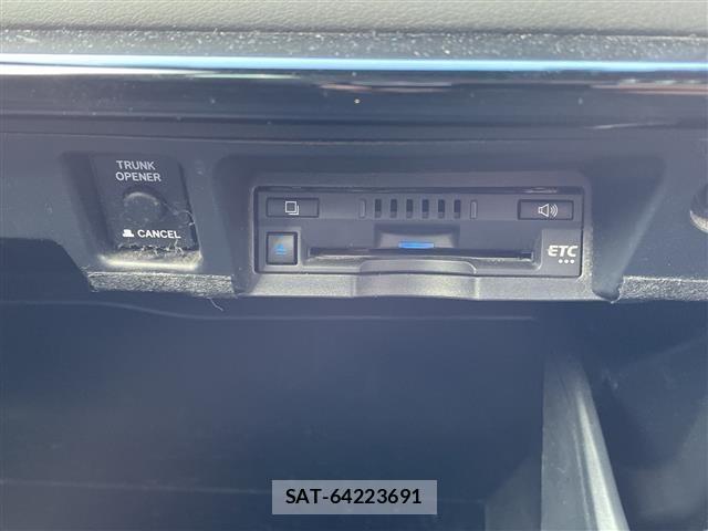 Toyota CROWN 2018 8680528-7