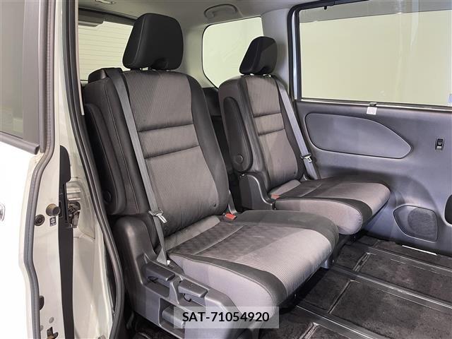 Nissan SERENA 2021 8926418-10