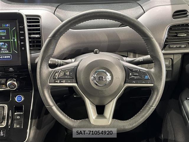 Nissan SERENA 2021 8926418-23