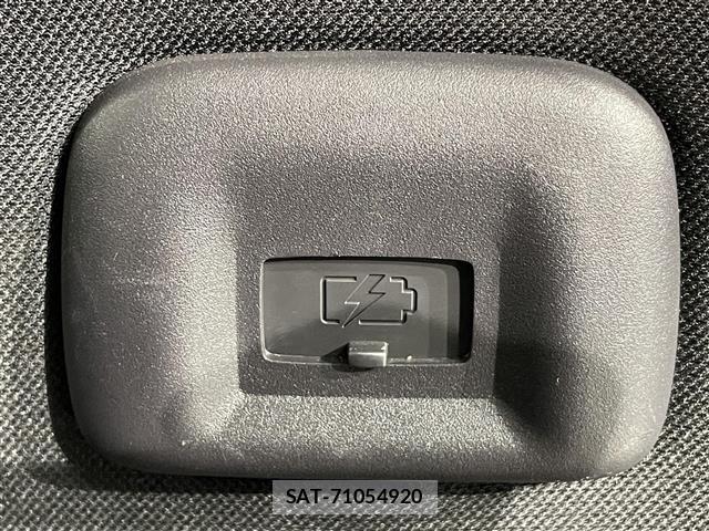 Nissan SERENA 2021 8926418-7