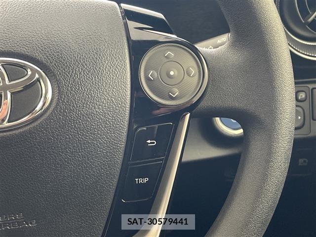 Toyota AQUA 2018 8705617-6