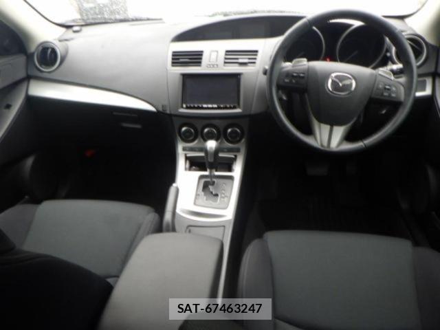 Mazda AXELA 2009 8719028-3