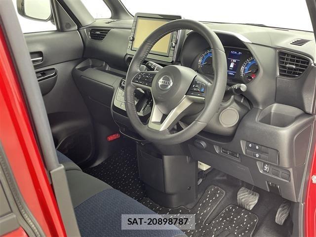 Nissan ROOX 2022 8903052-22