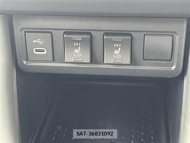 Toyota COROLLA CROSS 2023 8906465-7