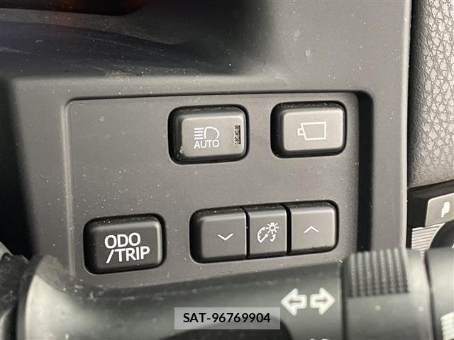 Toyota CROWN 2017 8680529-21