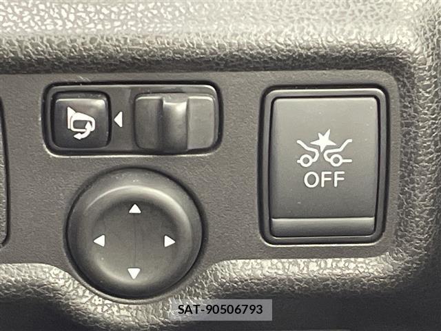 Nissan NOTE 2017 8912268-10