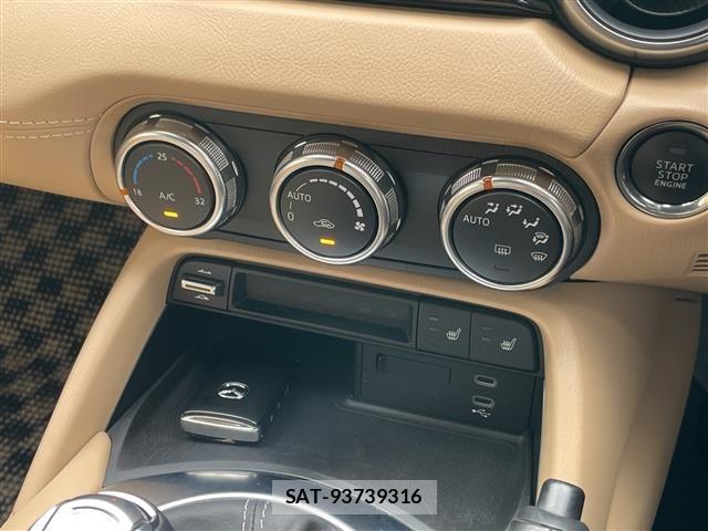 Mazda ROADSTER 2024 8690138-8