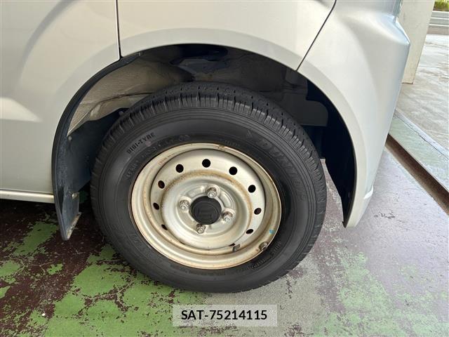 Suzuki EVERY 2012 8927947-20