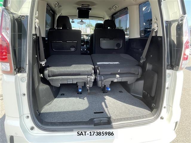 Nissan SERENA 2016 8926465-22