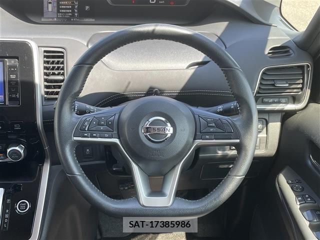 Nissan SERENA 2016 8926465-8
