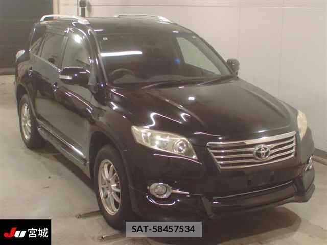 Toyota VANGUARD 2013 8823261-0