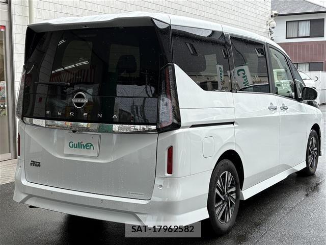 Nissan SERENA 2024 8926466-19