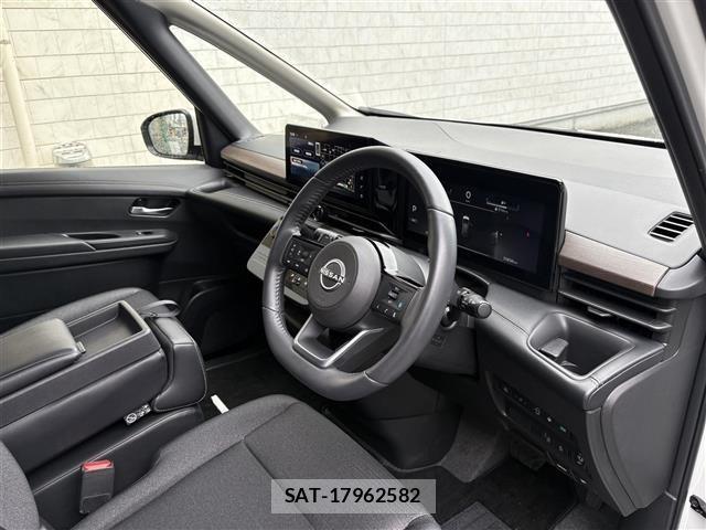 Nissan SERENA 2024 8926466-5