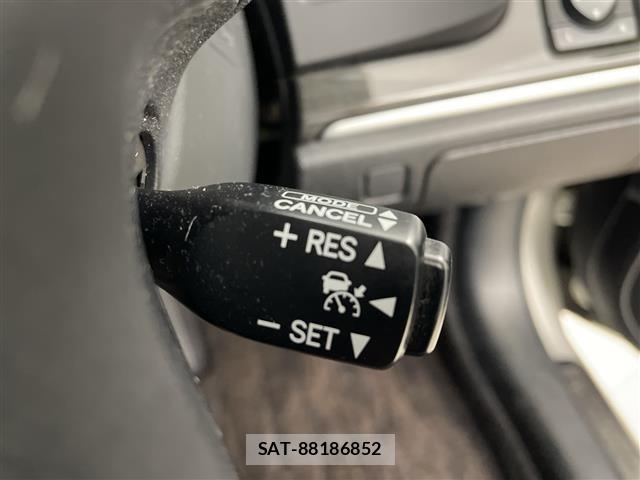 Toyota CROWN 2013 8937598-1