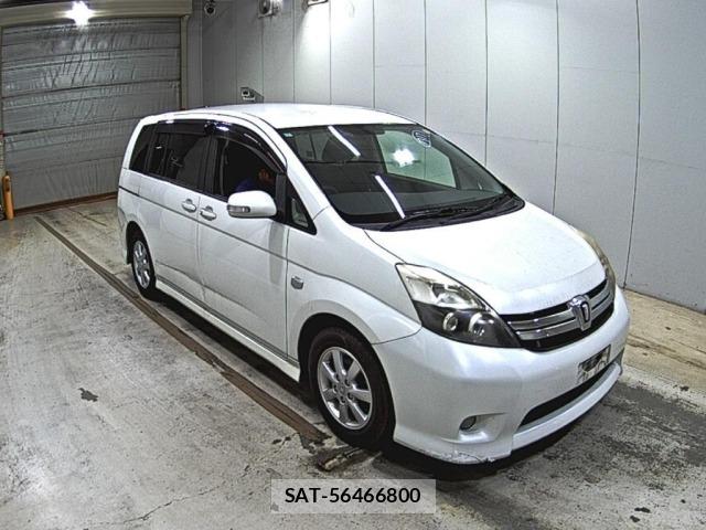 Toyota ISIS 2013 8825621-0